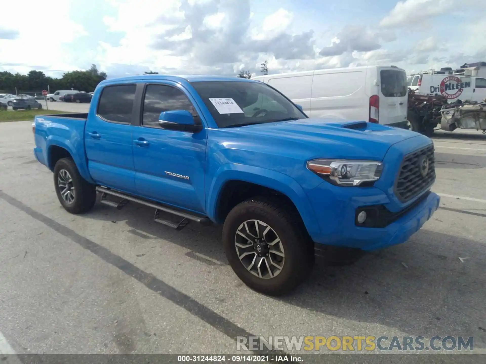 1 Photograph of a damaged car 3TYAZ5CNXMT007110 TOYOTA TACOMA 2WD 2021