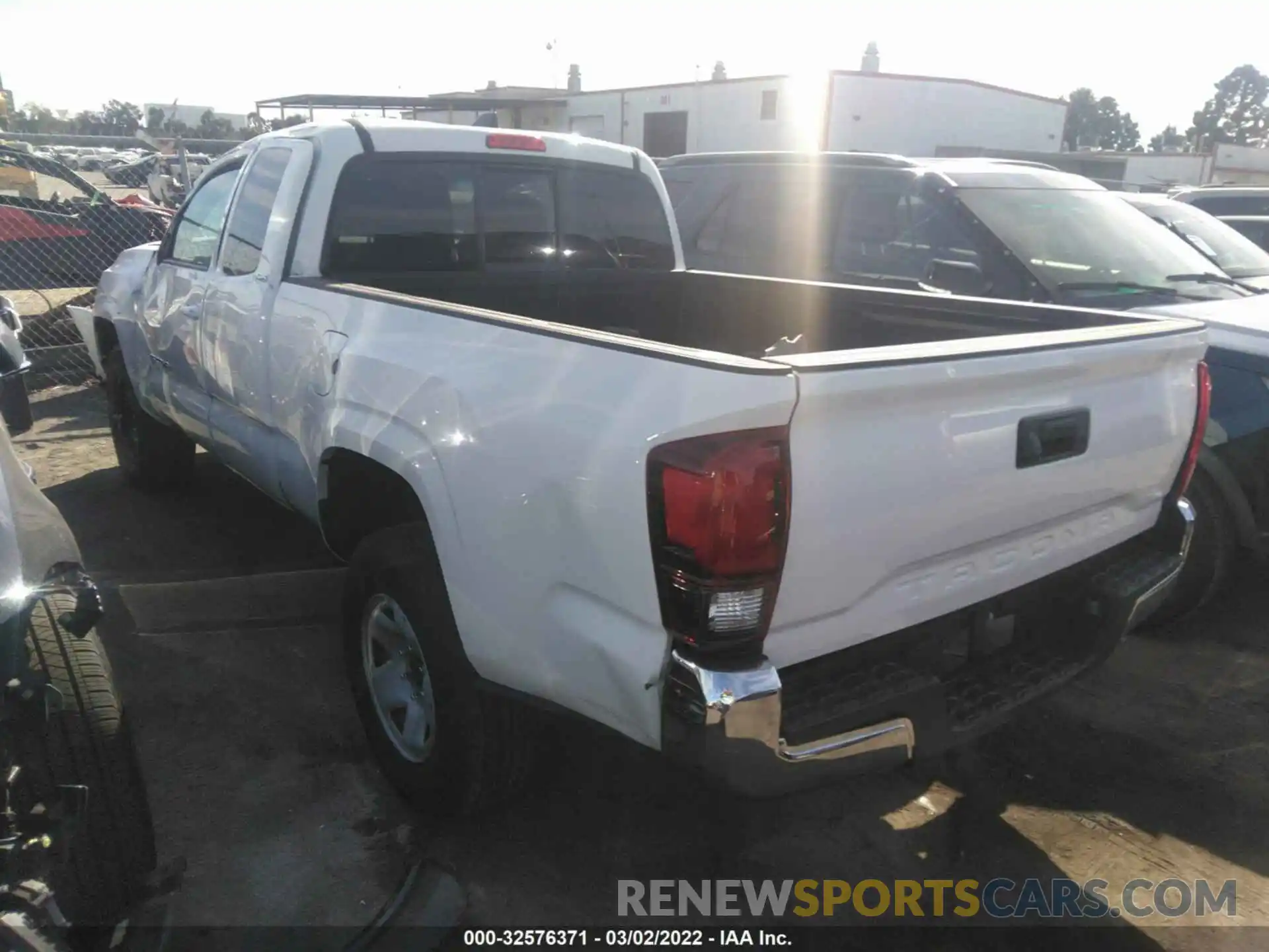 3 Photograph of a damaged car 3TYRX5GN0MT007538 TOYOTA TACOMA 2WD 2021