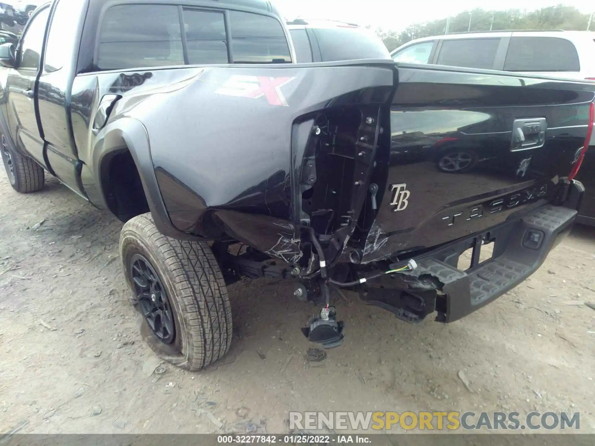 6 Photograph of a damaged car 3TYRX5GN1MT006320 TOYOTA TACOMA 2WD 2021