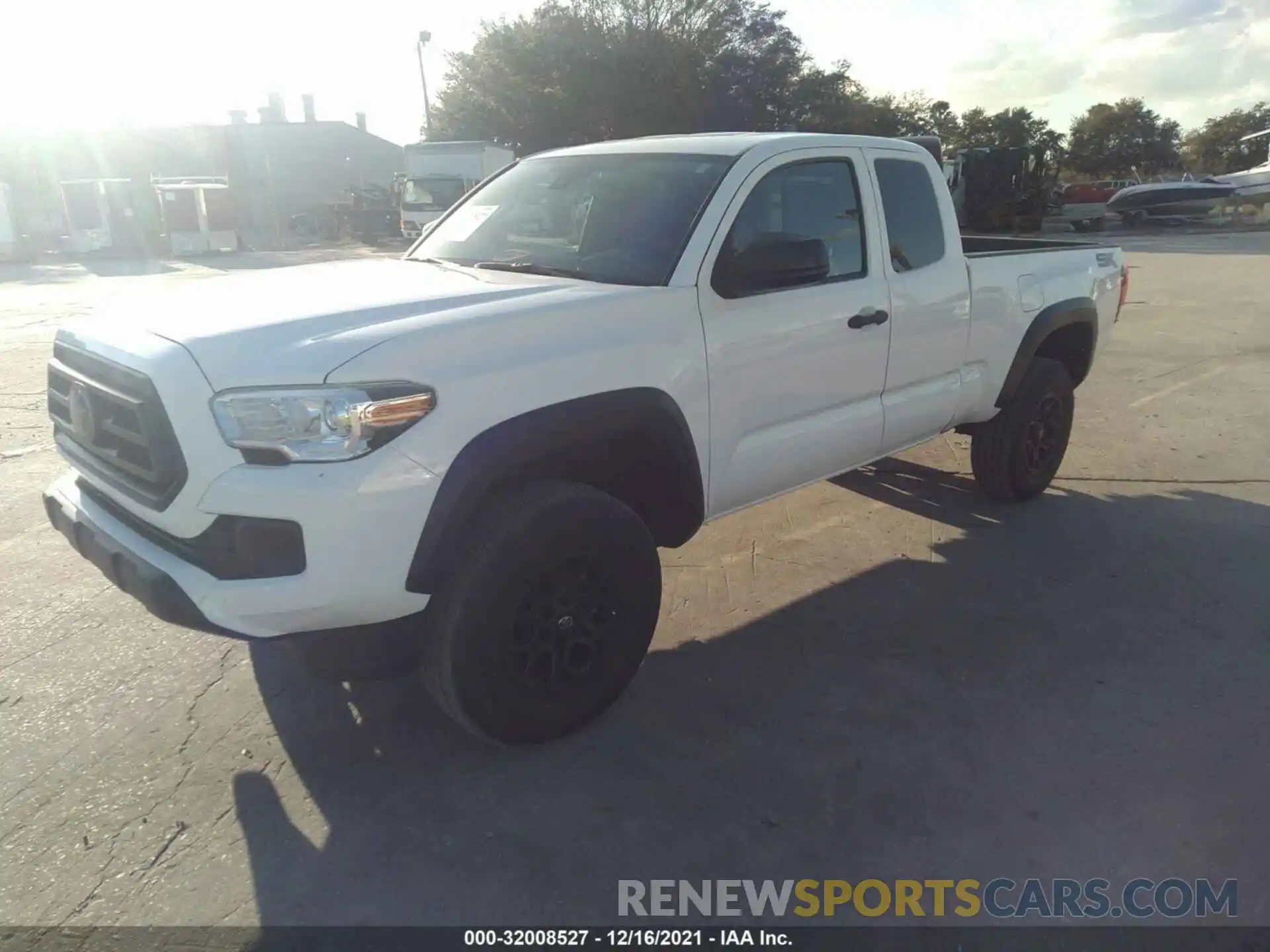 2 Photograph of a damaged car 3TYRX5GN1MT008732 TOYOTA TACOMA 2WD 2021