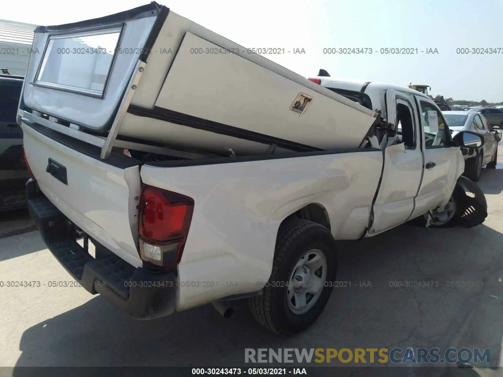 4 Photograph of a damaged car 3TYRX5GN2MT006794 TOYOTA TACOMA 2WD 2021