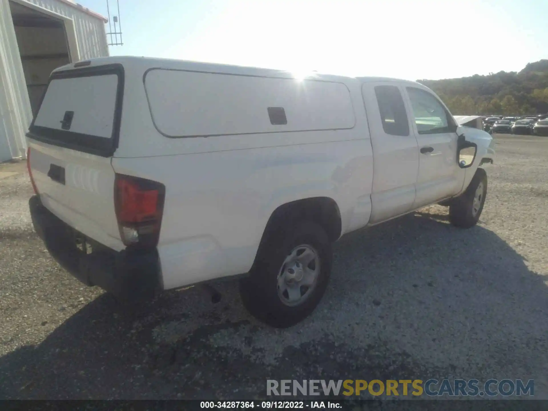 4 Photograph of a damaged car 3TYRX5GN3MT020333 TOYOTA TACOMA 2WD 2021