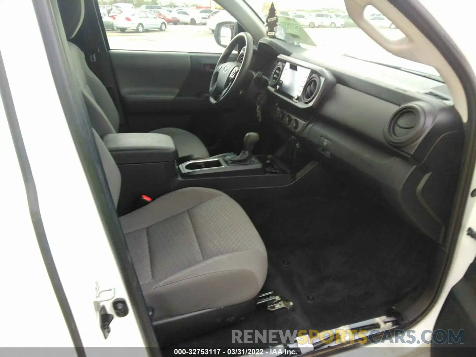 5 Photograph of a damaged car 3TYRX5GN4MT018140 TOYOTA TACOMA 2WD 2021