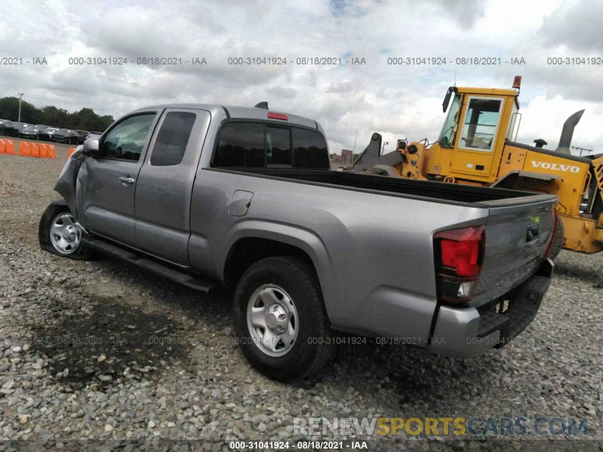 3 Фотография поврежденного автомобиля 3TYRX5GN4MT026609 TOYOTA TACOMA 2WD 2021