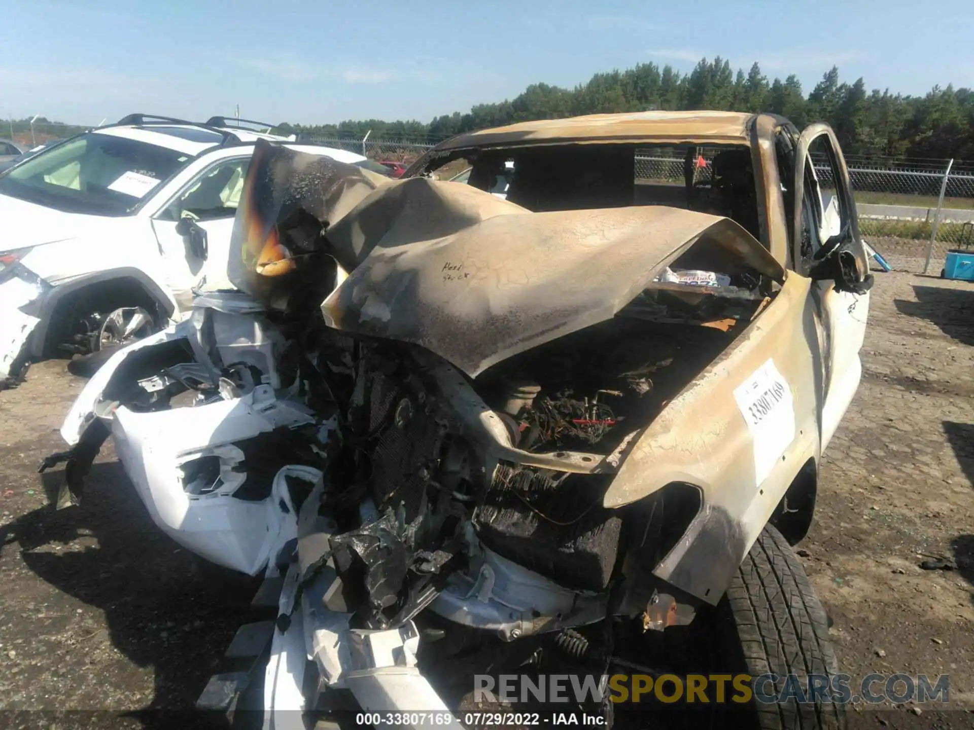 6 Photograph of a damaged car 3TYRX5GN5MT009642 TOYOTA TACOMA 2WD 2021