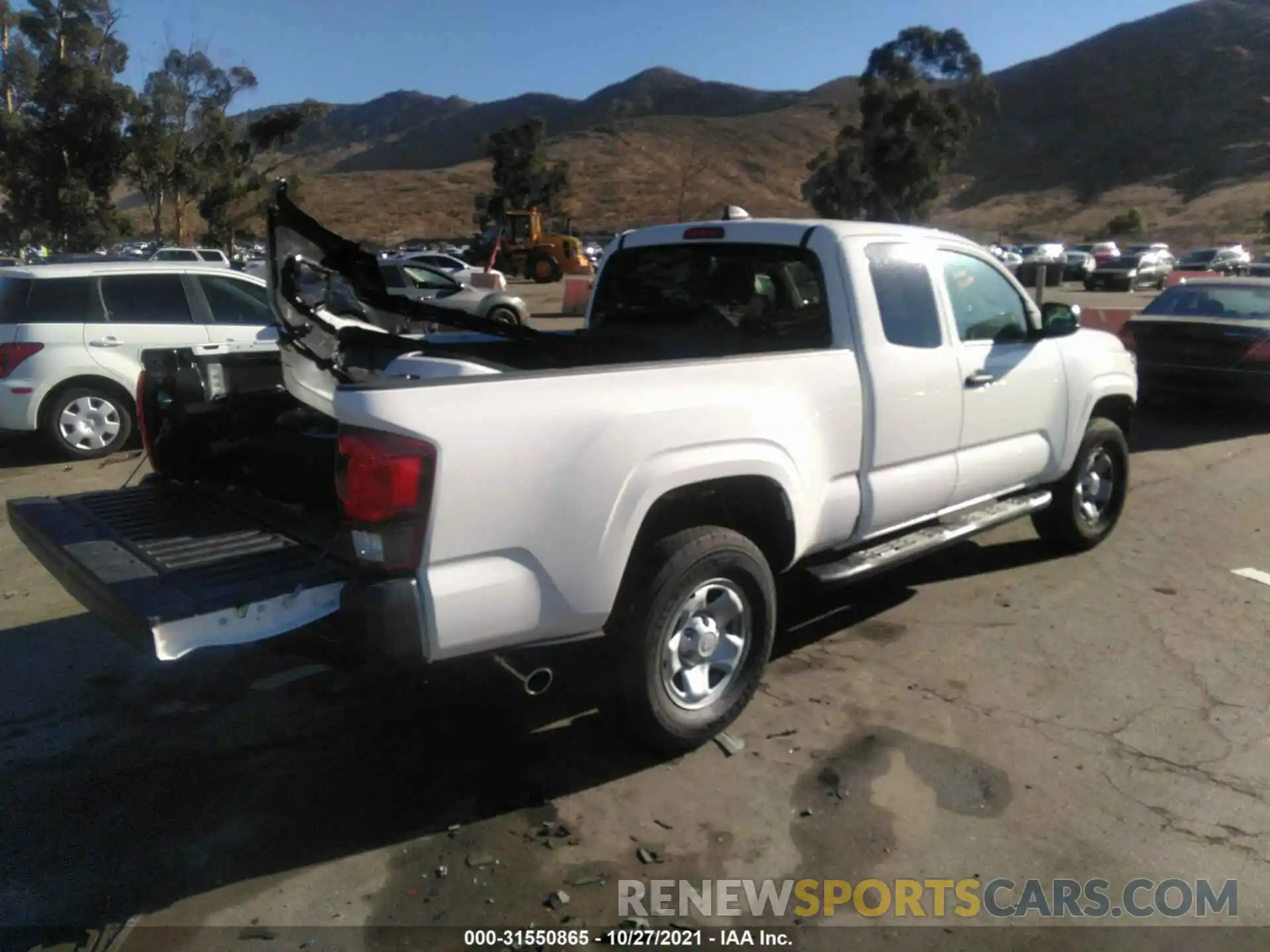 4 Photograph of a damaged car 3TYRX5GN5MT027476 TOYOTA TACOMA 2WD 2021