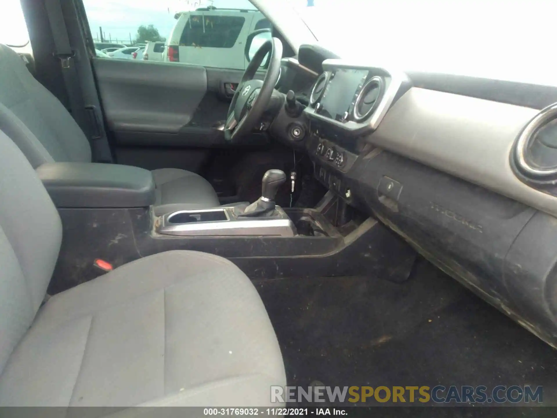 5 Photograph of a damaged car 3TYRX5GN7MT009805 TOYOTA TACOMA 2WD 2021