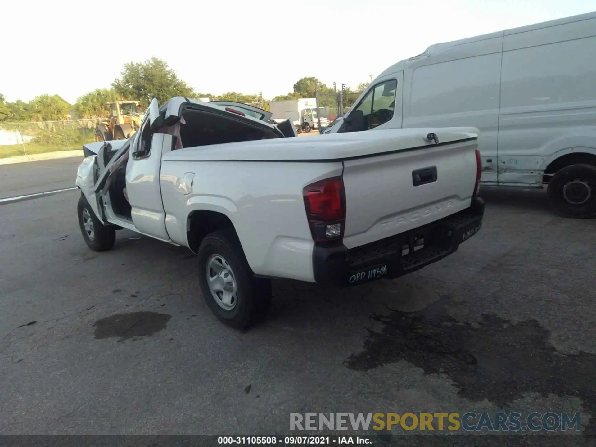 3 Photograph of a damaged car 3TYRX5GN8MT019016 TOYOTA TACOMA 2WD 2021