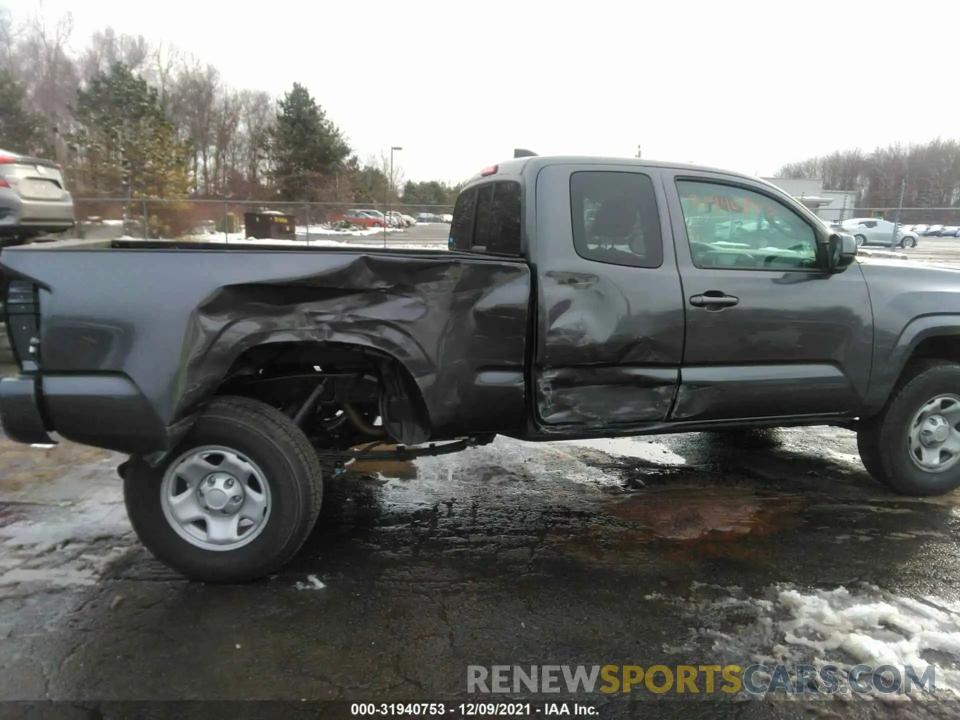 6 Photograph of a damaged car 3TYRX5GN8MT026631 TOYOTA TACOMA 2WD 2021