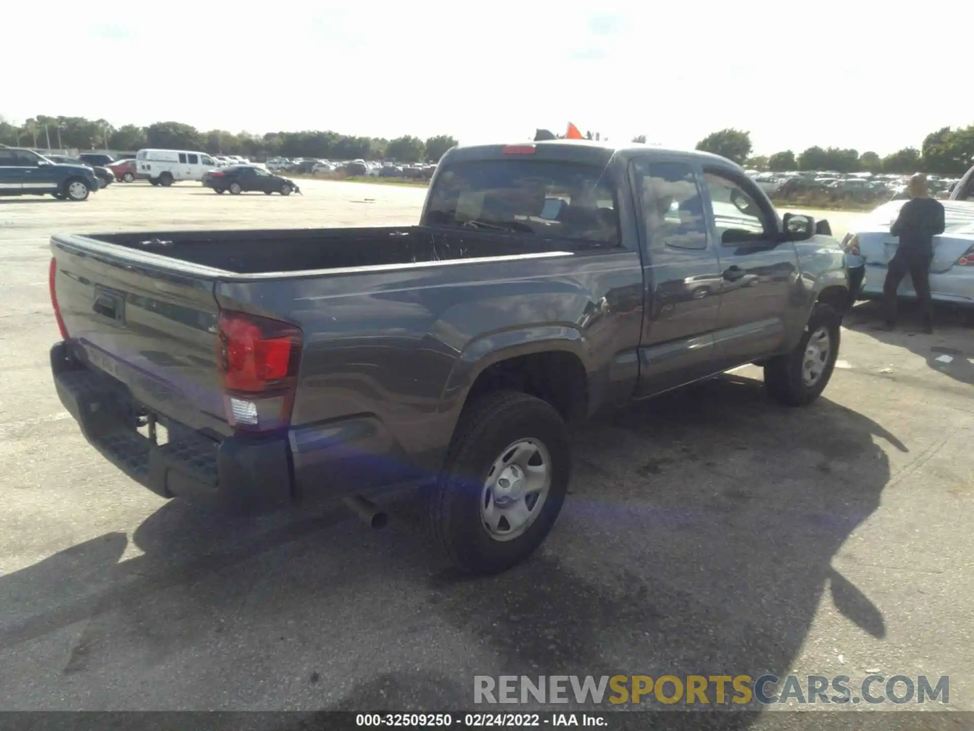 4 Photograph of a damaged car 3TYRX5GN9MT009935 TOYOTA TACOMA 2WD 2021