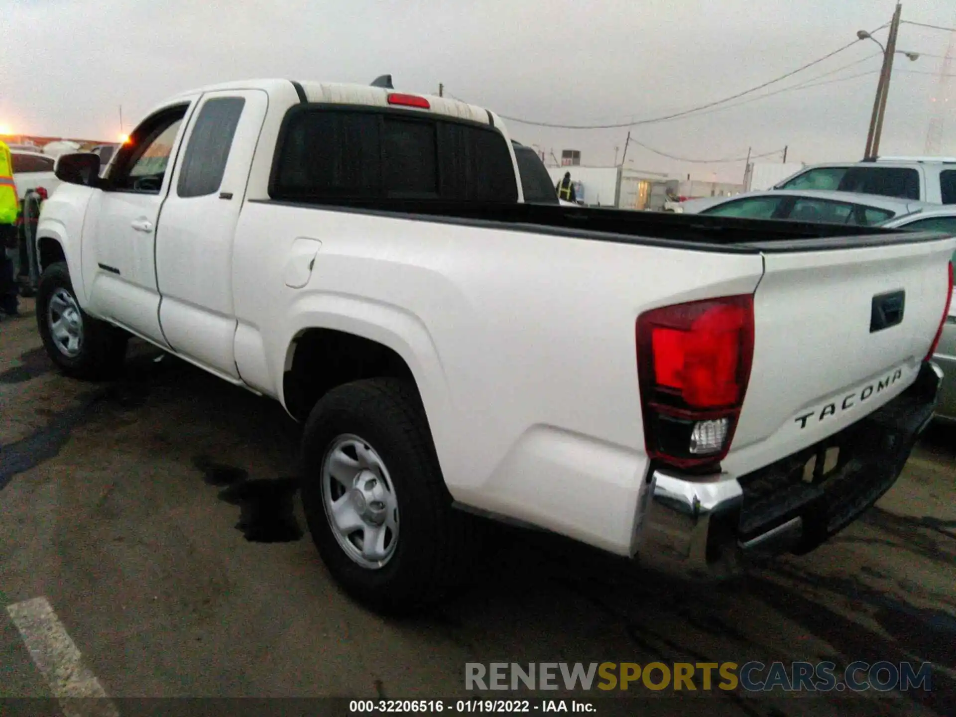 3 Photograph of a damaged car 3TYRX5GNXMT008311 TOYOTA TACOMA 2WD 2021