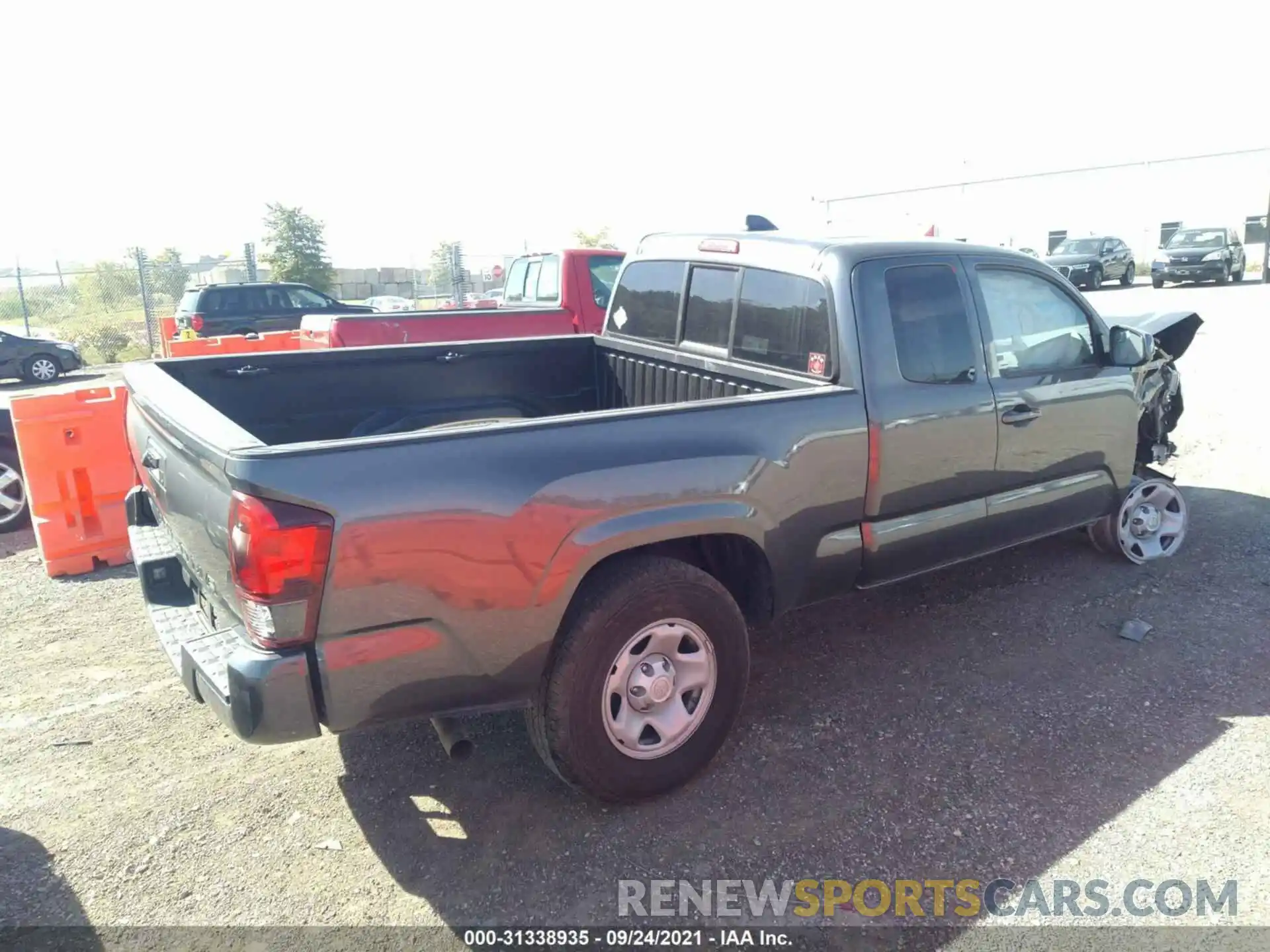 4 Photograph of a damaged car 3TYRX5GNXMT009524 TOYOTA TACOMA 2WD 2021