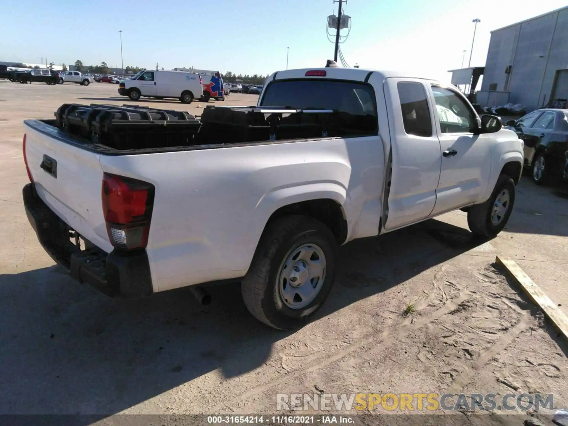 4 Photograph of a damaged car 3TYRX5GNXMT013220 TOYOTA TACOMA 2WD 2021