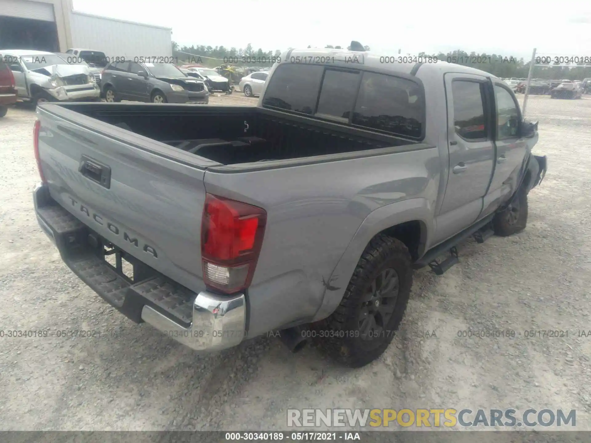 4 Фотография поврежденного автомобиля 5TFAX5GN0MX188997 TOYOTA TACOMA 2WD 2021