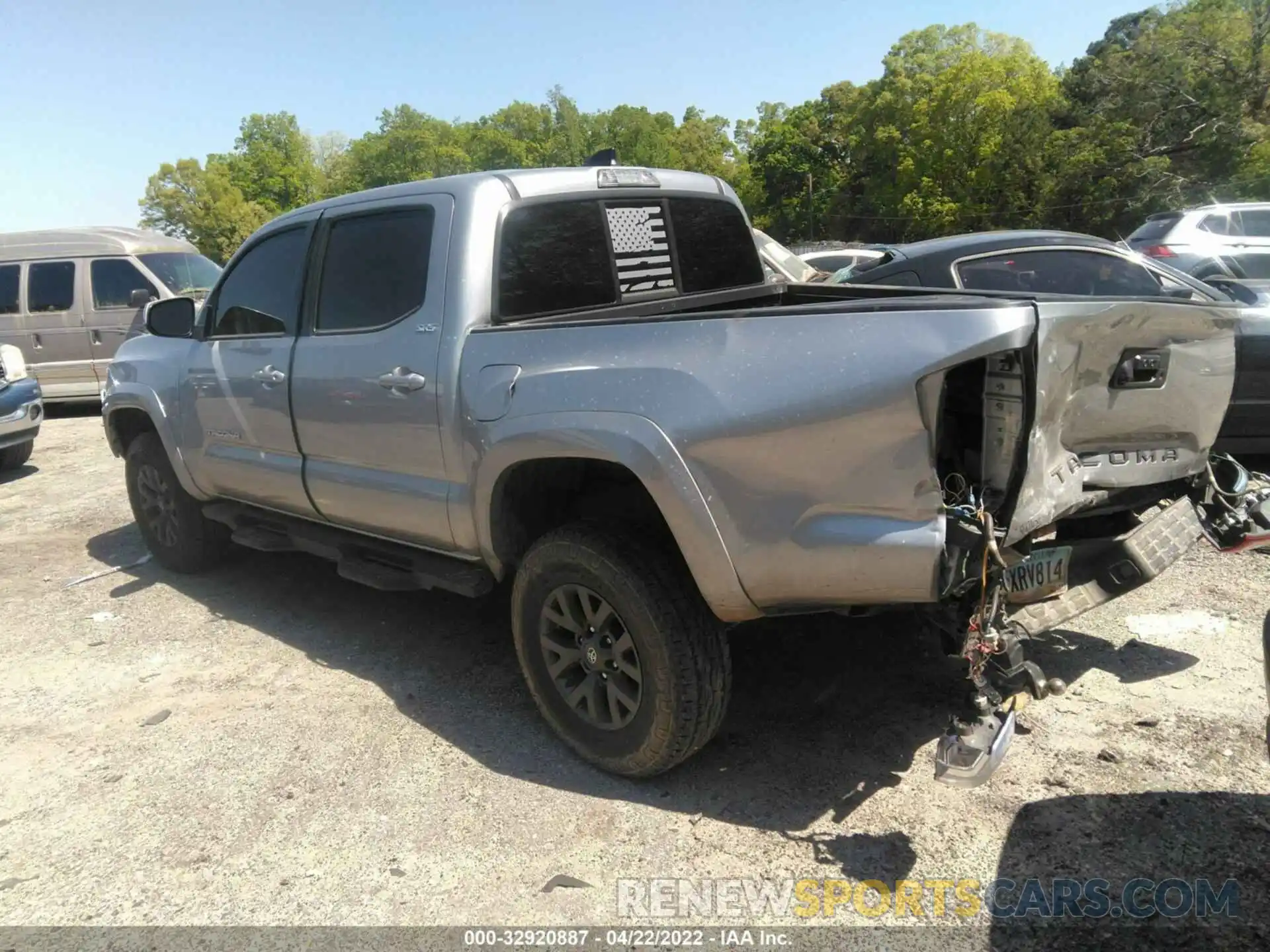 3 Фотография поврежденного автомобиля 5TFAX5GN0MX189504 TOYOTA TACOMA 2WD 2021