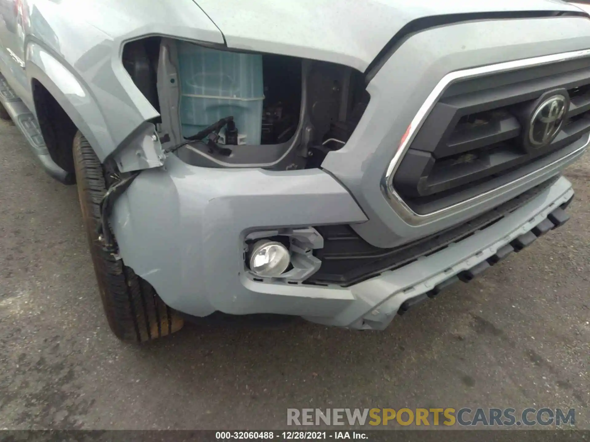 6 Photograph of a damaged car 5TFAX5GN0MX189518 TOYOTA TACOMA 2WD 2021