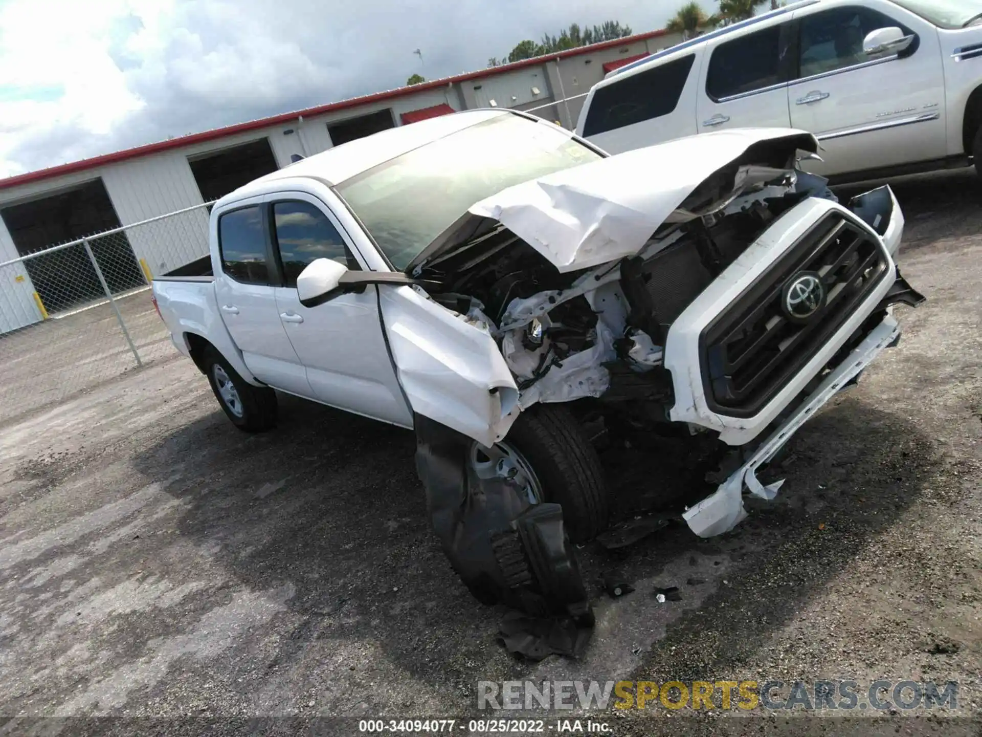 1 Photograph of a damaged car 5TFAX5GN0MX194072 TOYOTA TACOMA 2WD 2021