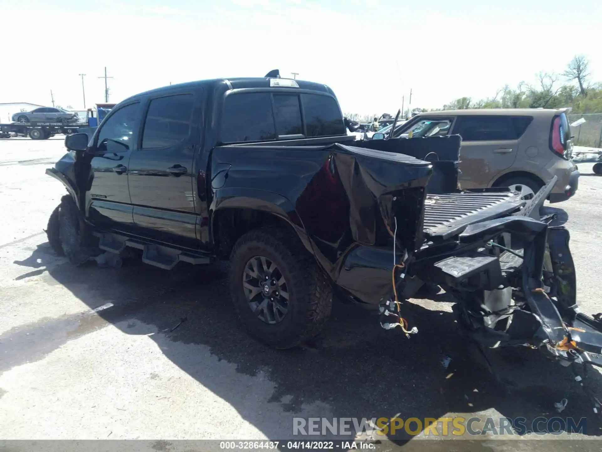 3 Photograph of a damaged car 5TFAX5GN1MX194128 TOYOTA TACOMA 2WD 2021