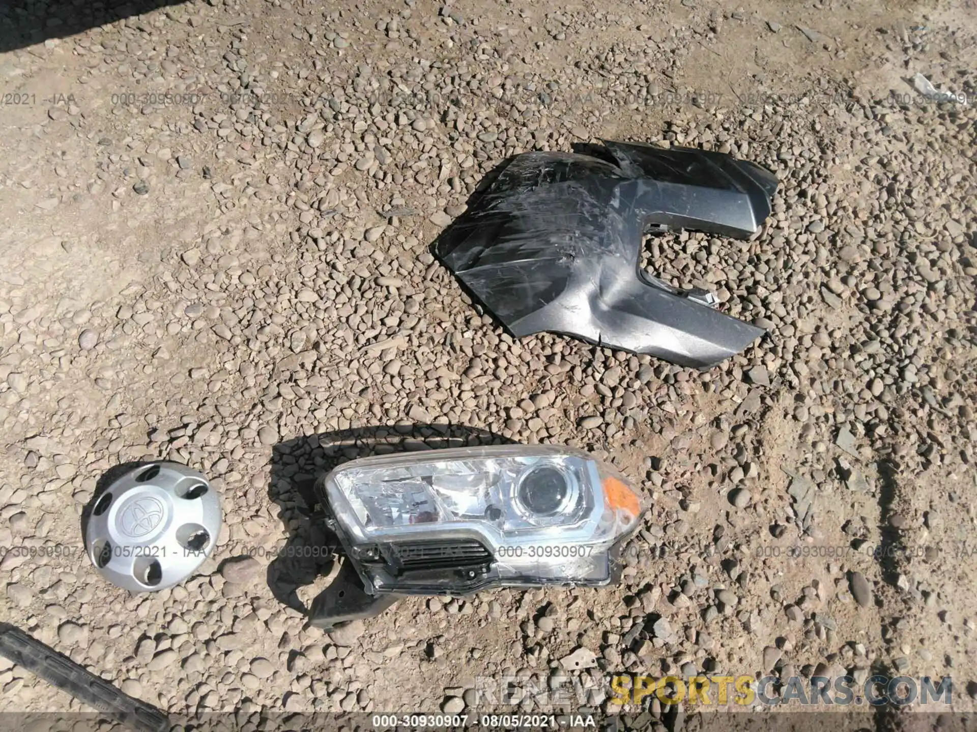 12 Photograph of a damaged car 5TFAX5GN1MX194713 TOYOTA TACOMA 2WD 2021