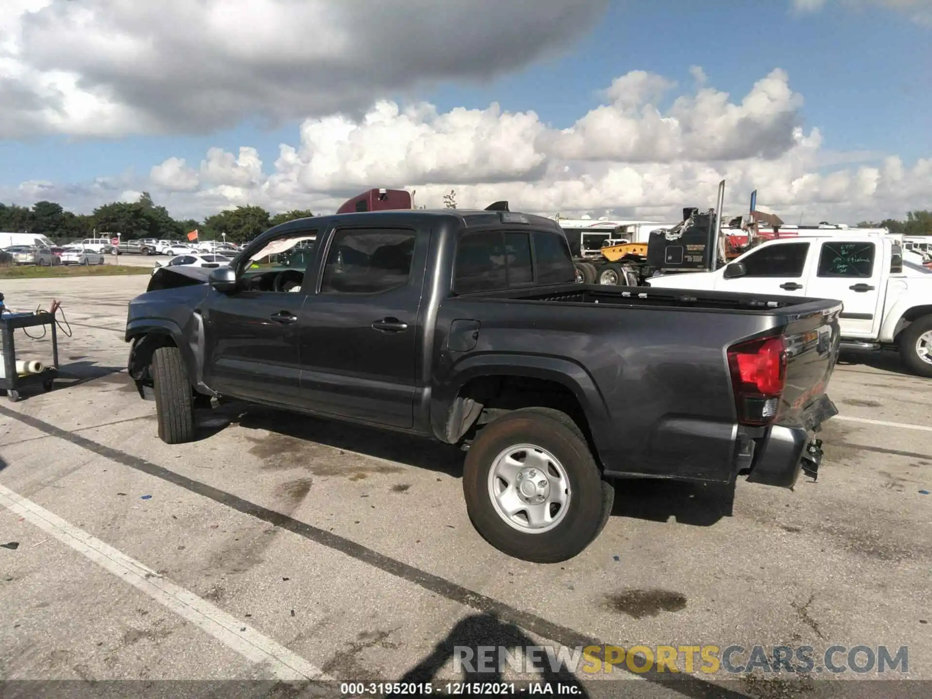 3 Photograph of a damaged car 5TFAX5GN2MX194333 TOYOTA TACOMA 2WD 2021