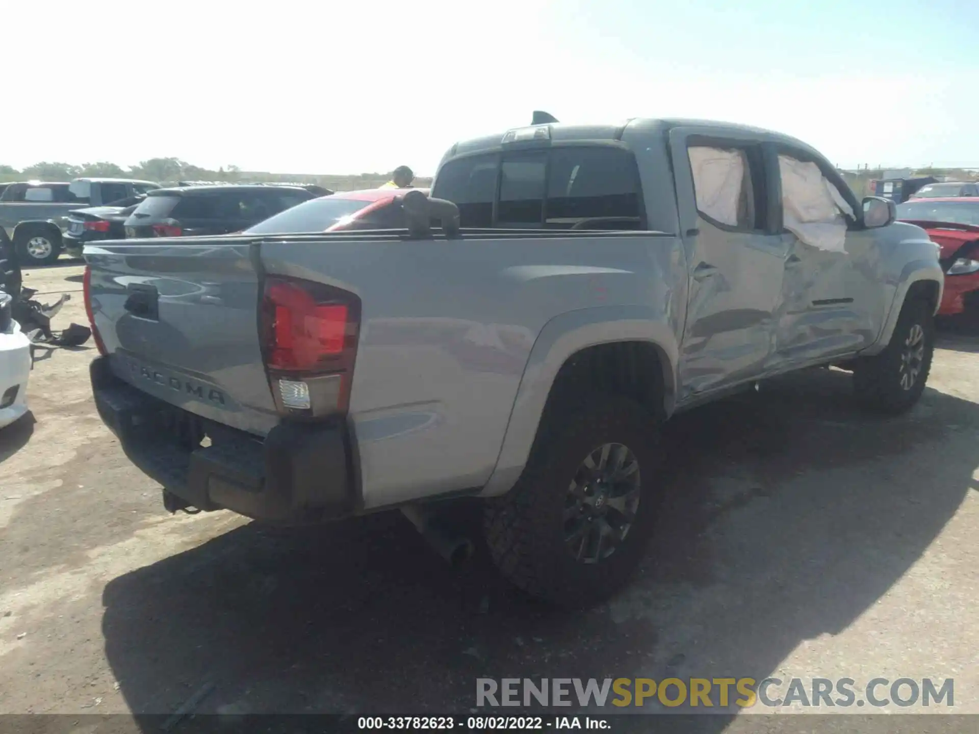 4 Photograph of a damaged car 5TFAX5GN3MX190081 TOYOTA TACOMA 2WD 2021