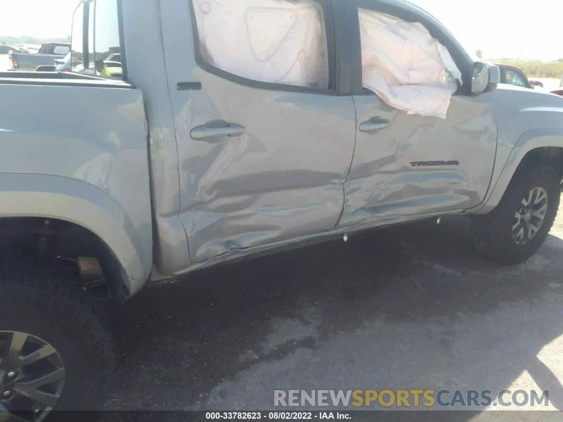 6 Photograph of a damaged car 5TFAX5GN3MX190081 TOYOTA TACOMA 2WD 2021