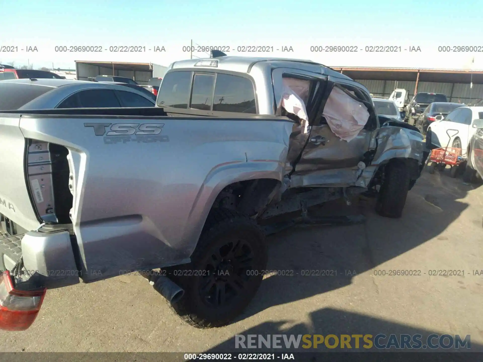 4 Photograph of a damaged car 5TFAX5GN5MX191426 TOYOTA TACOMA 2WD 2021