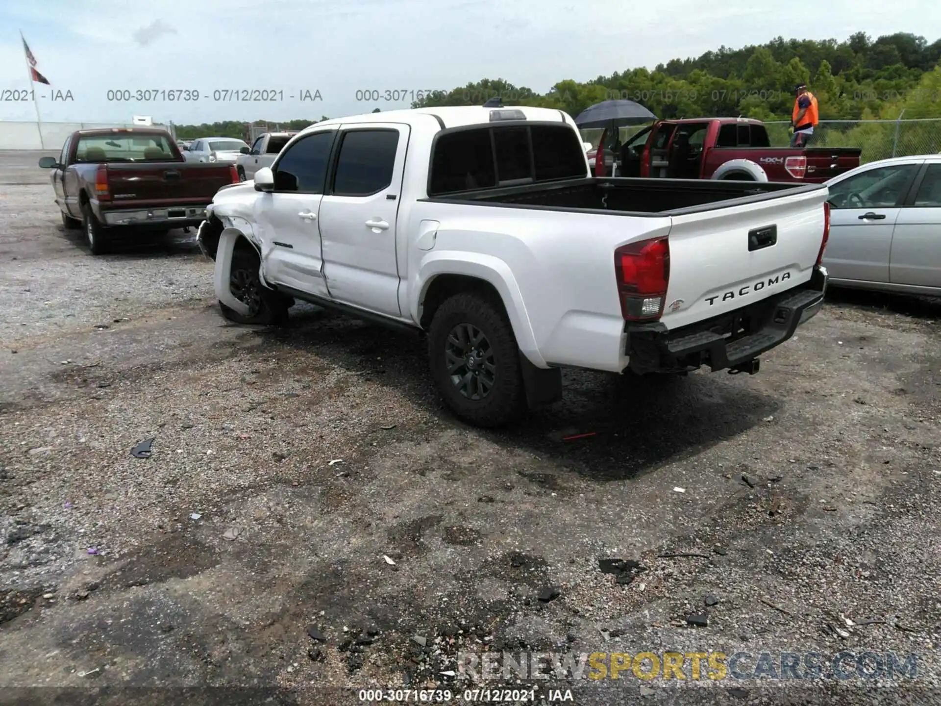 3 Photograph of a damaged car 5TFAX5GN9MX189114 TOYOTA TACOMA 2WD 2021