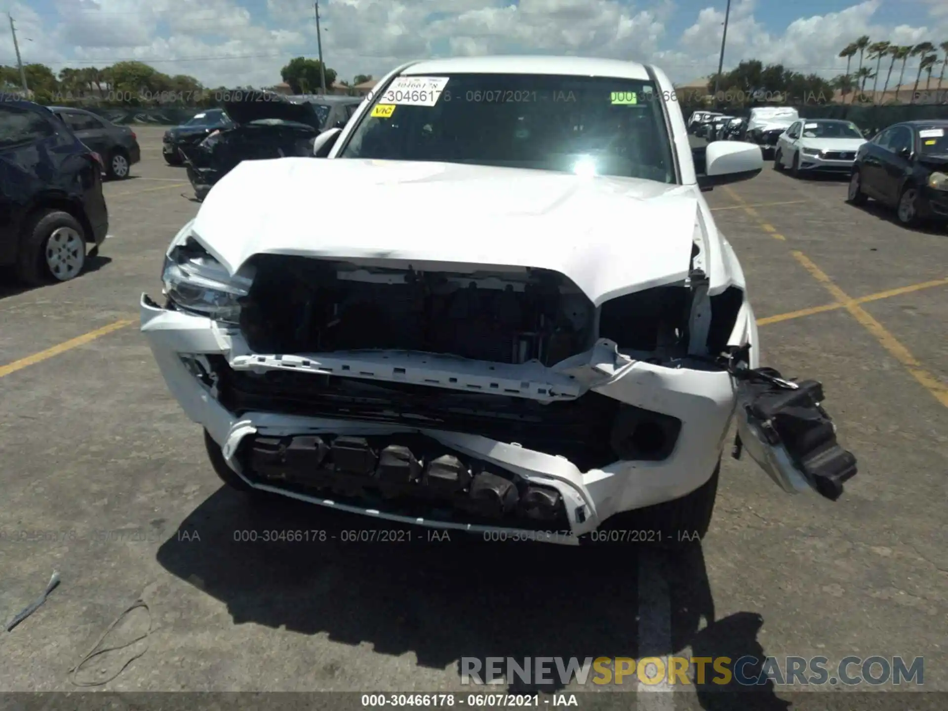 6 Photograph of a damaged car 5TFAZ5CN0MX095770 TOYOTA TACOMA 2WD 2021