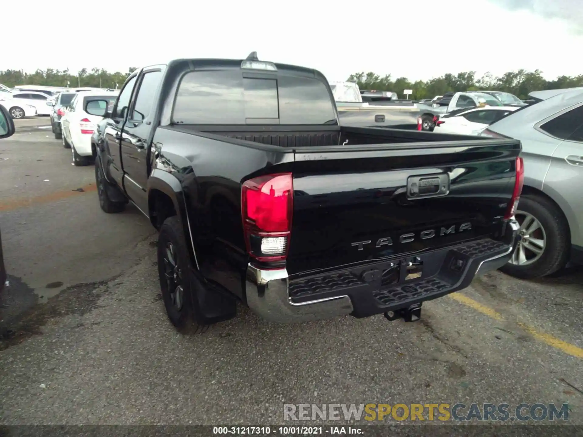 3 Photograph of a damaged car 5TFAZ5CN0MX096269 TOYOTA TACOMA 2WD 2021