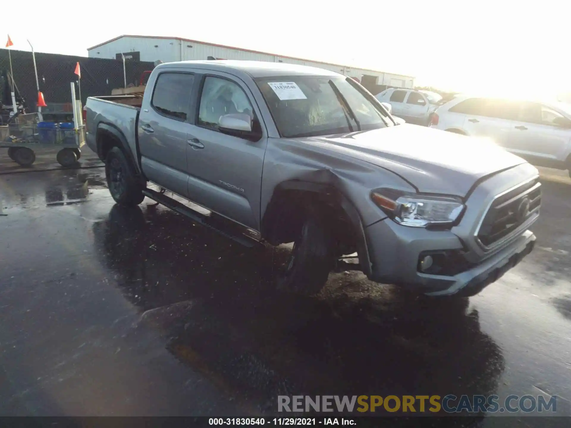 1 Фотография поврежденного автомобиля 5TFAZ5CN0MX096532 TOYOTA TACOMA 2WD 2021