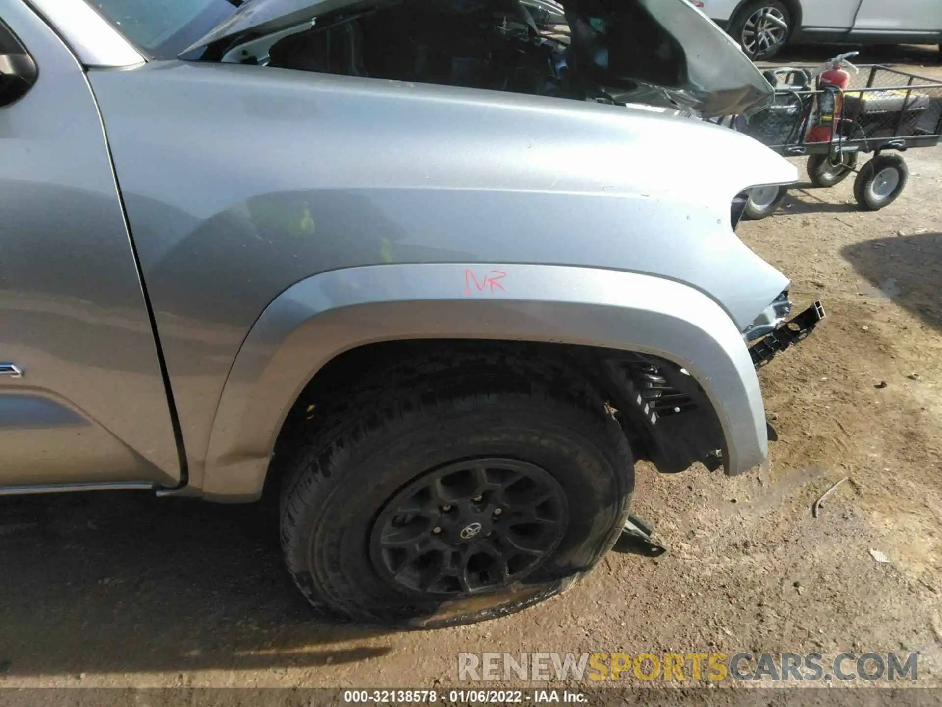 14 Photograph of a damaged car 5TFAZ5CN0MX105729 TOYOTA TACOMA 2WD 2021