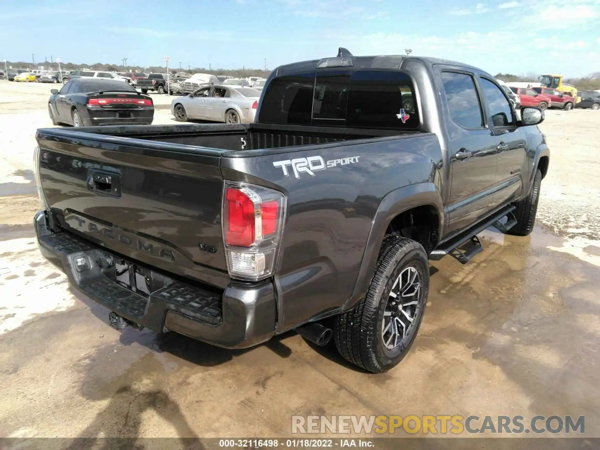 4 Photograph of a damaged car 5TFAZ5CN0MX110655 TOYOTA TACOMA 2WD 2021