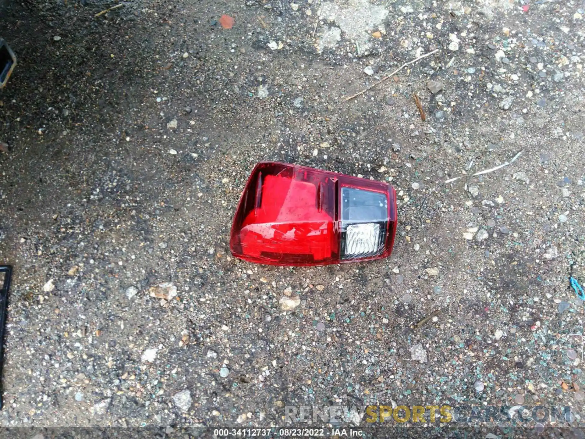 12 Photograph of a damaged car 5TFAZ5CN0MX117024 TOYOTA TACOMA 2WD 2021