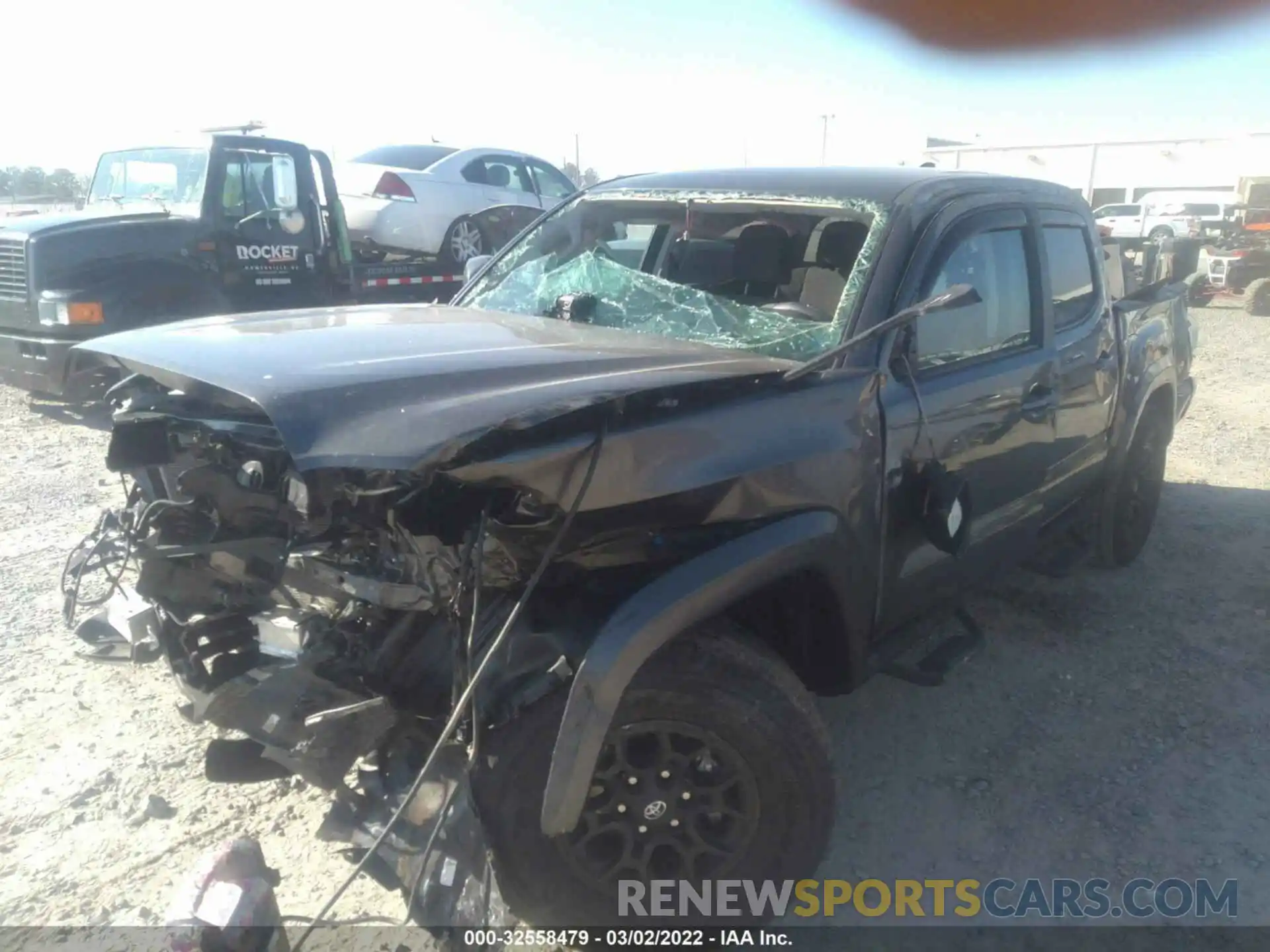 6 Photograph of a damaged car 5TFAZ5CN1MX100247 TOYOTA TACOMA 2WD 2021