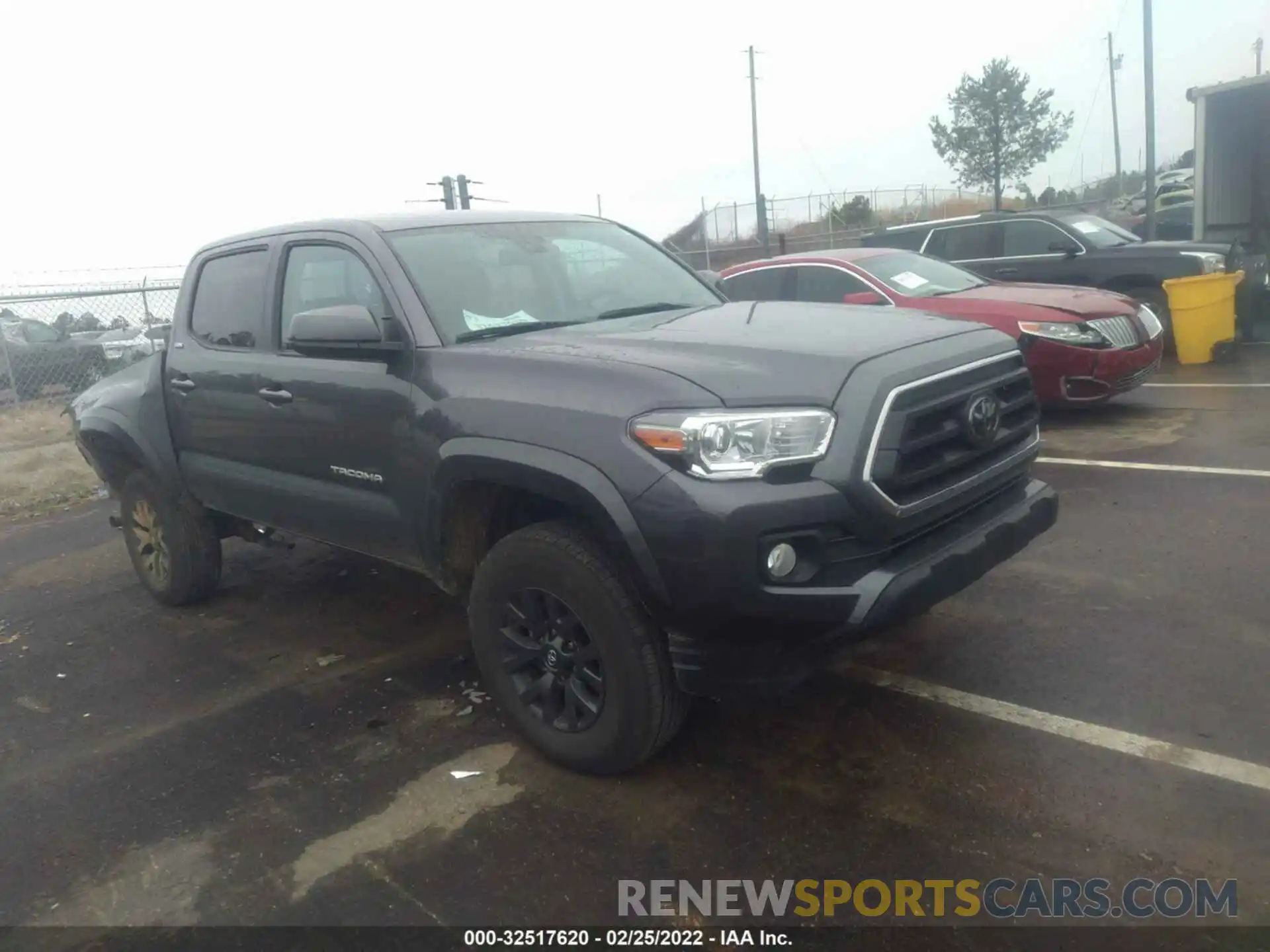 1 Photograph of a damaged car 5TFAZ5CN1MX102757 TOYOTA TACOMA 2WD 2021