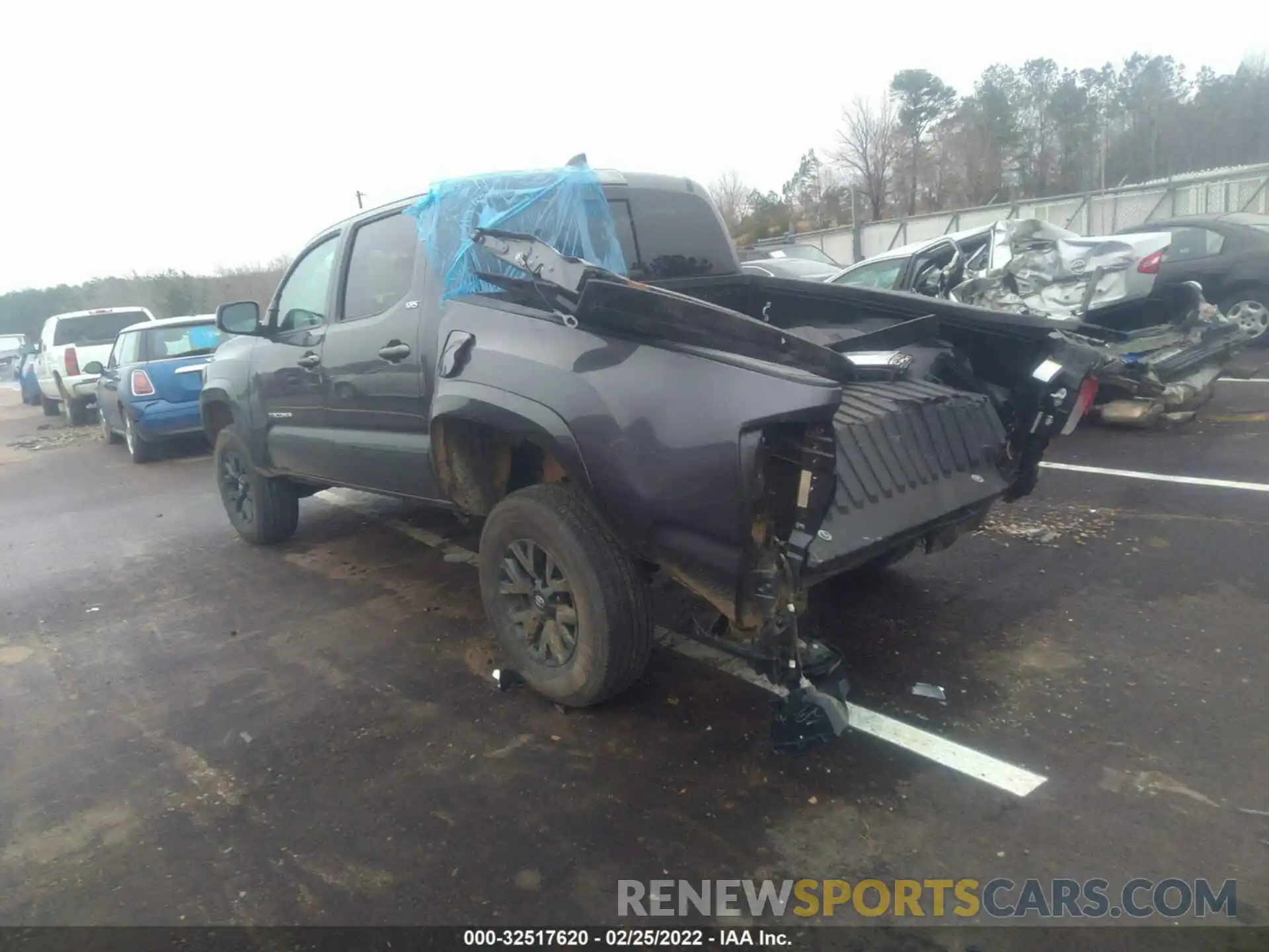 3 Photograph of a damaged car 5TFAZ5CN1MX102757 TOYOTA TACOMA 2WD 2021