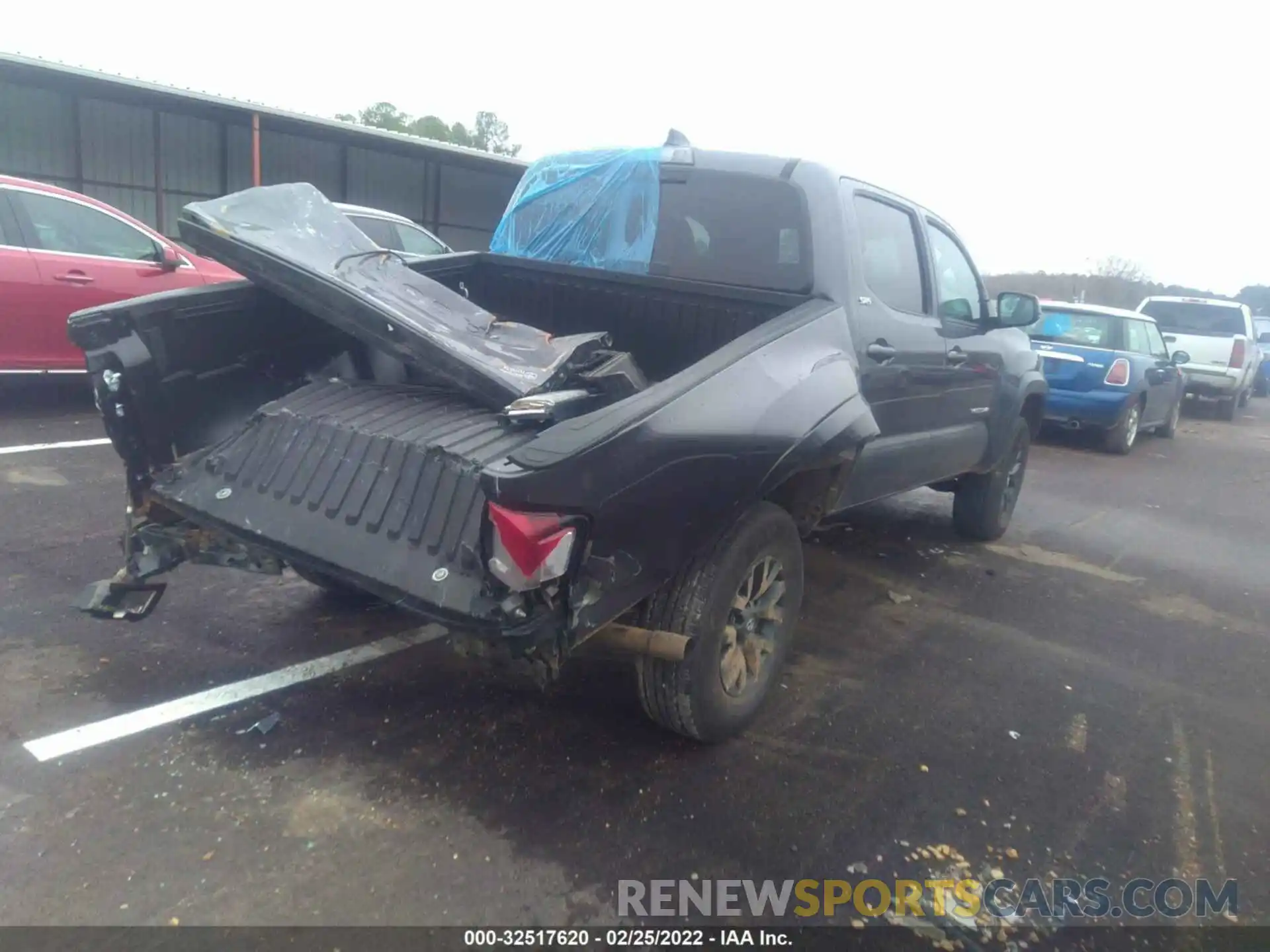 4 Photograph of a damaged car 5TFAZ5CN1MX102757 TOYOTA TACOMA 2WD 2021