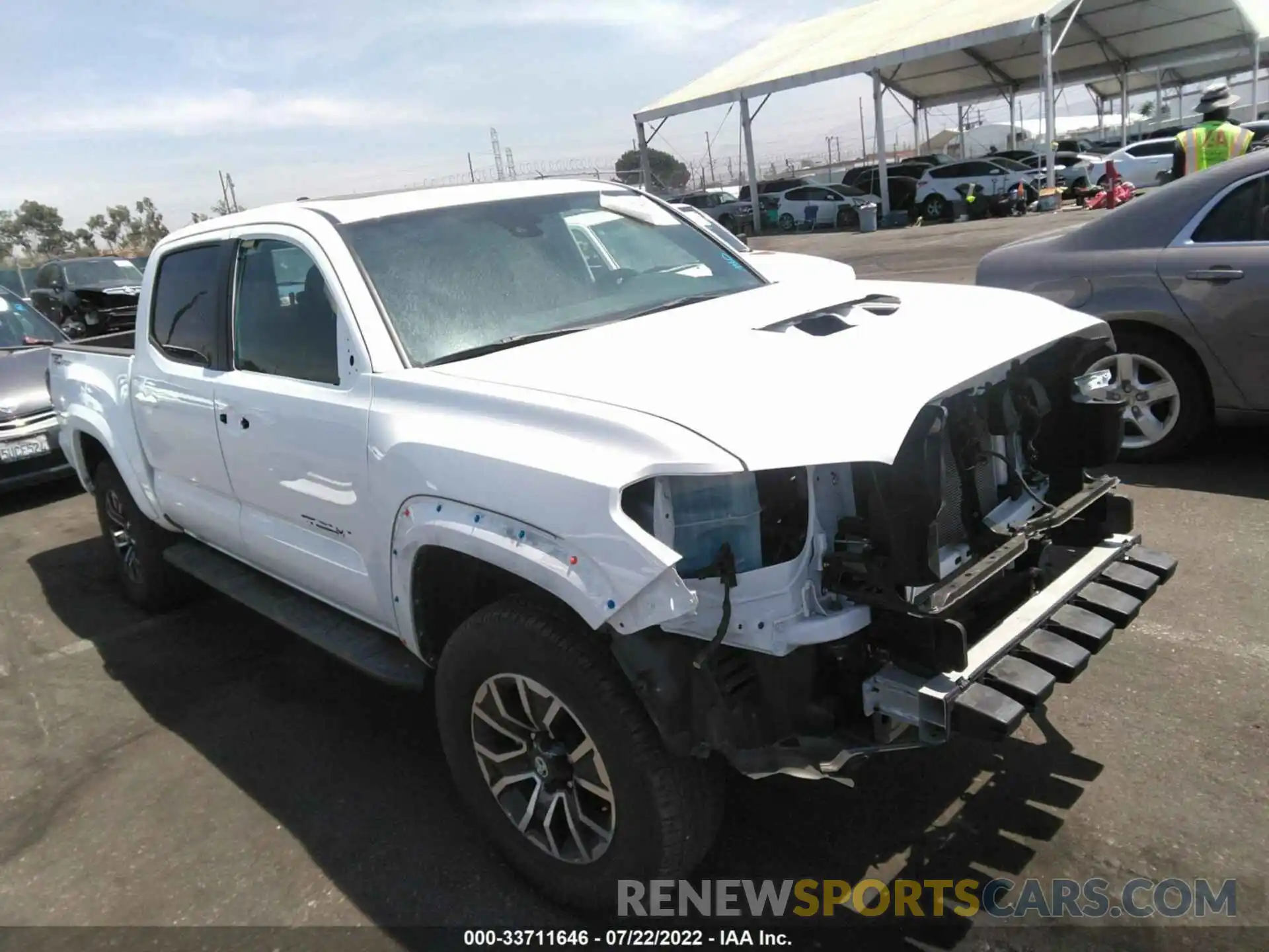 1 Photograph of a damaged car 5TFAZ5CN1MX110910 TOYOTA TACOMA 2WD 2021