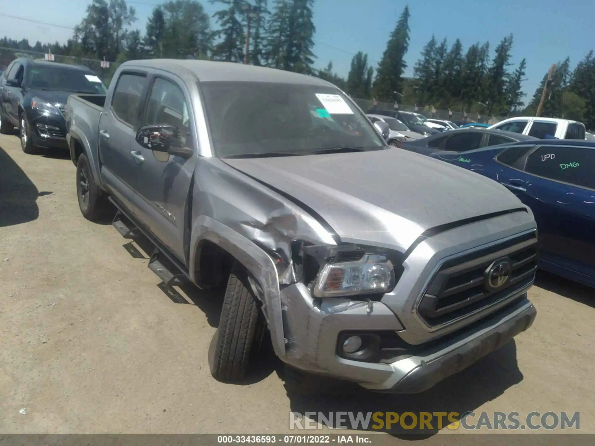 1 Photograph of a damaged car 5TFAZ5CN1MX112740 TOYOTA TACOMA 2WD 2021