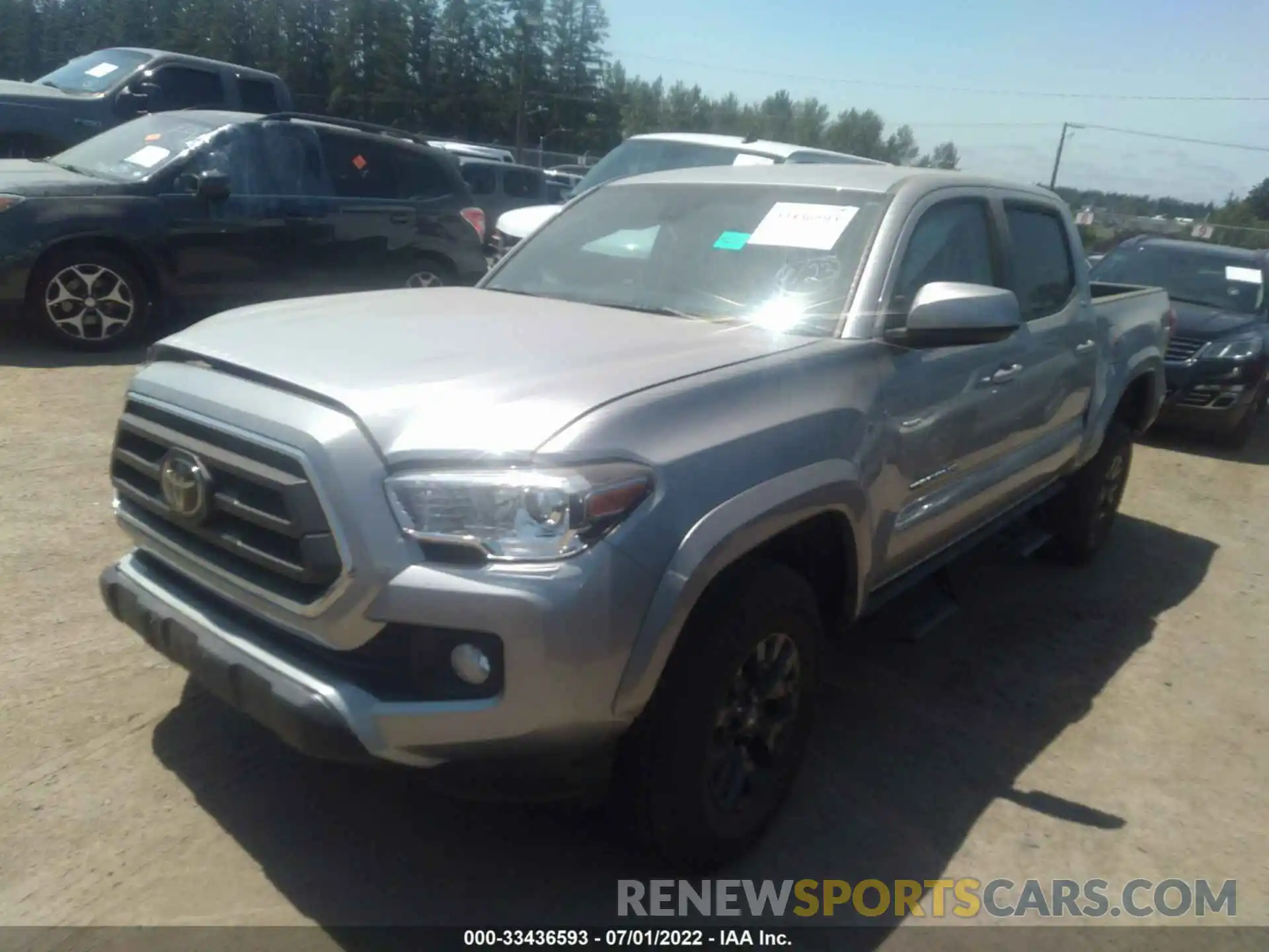 2 Photograph of a damaged car 5TFAZ5CN1MX112740 TOYOTA TACOMA 2WD 2021