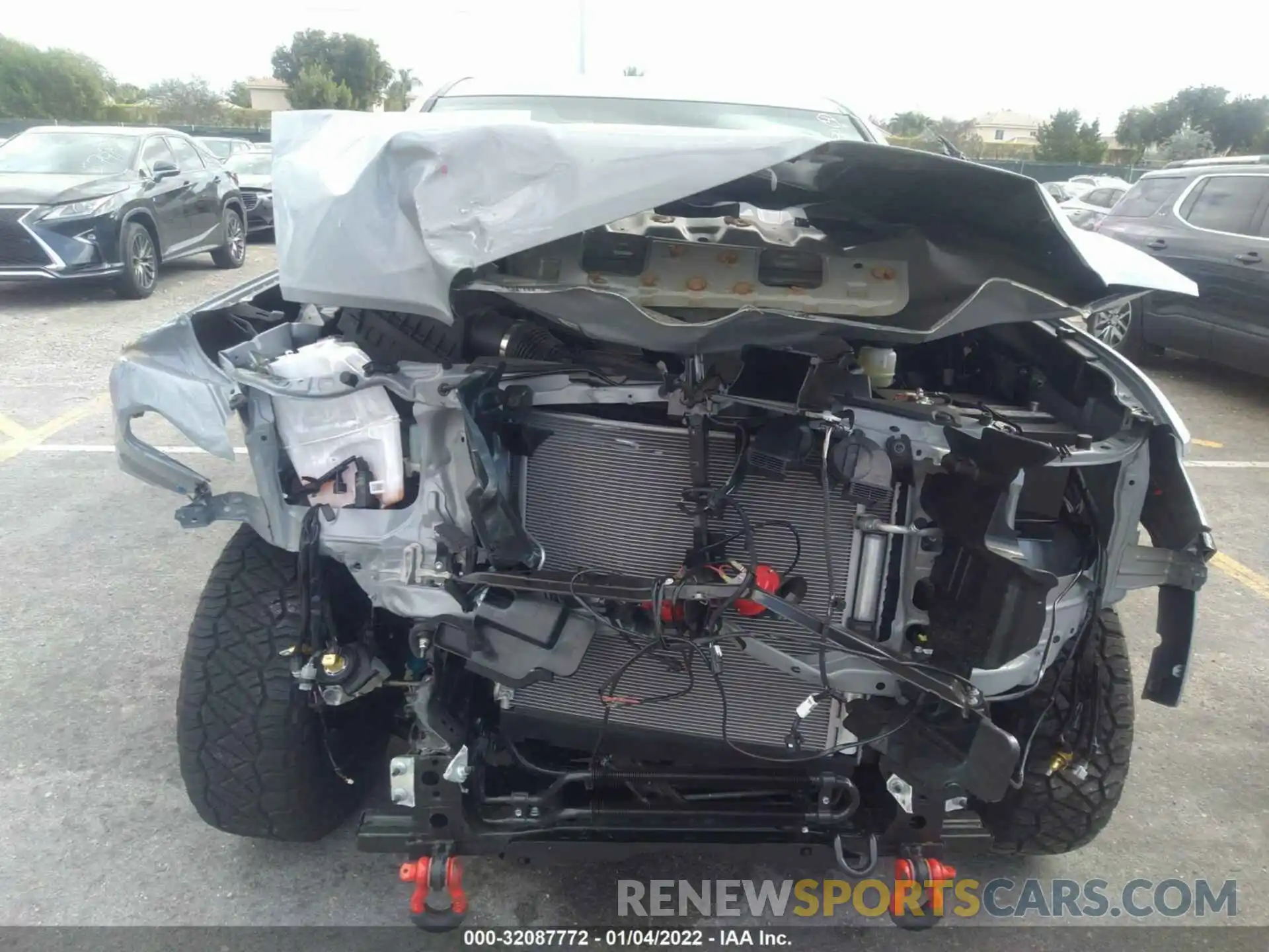 6 Photograph of a damaged car 5TFAZ5CN1MX115606 TOYOTA TACOMA 2WD 2021