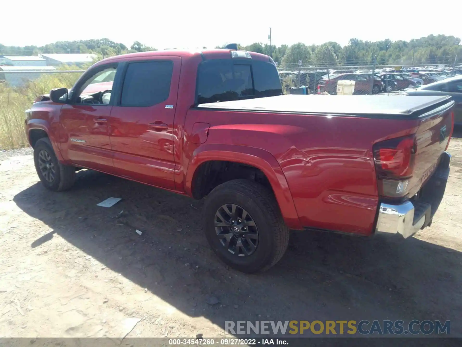 3 Фотография поврежденного автомобиля 5TFAZ5CN2MX095608 TOYOTA TACOMA 2WD 2021