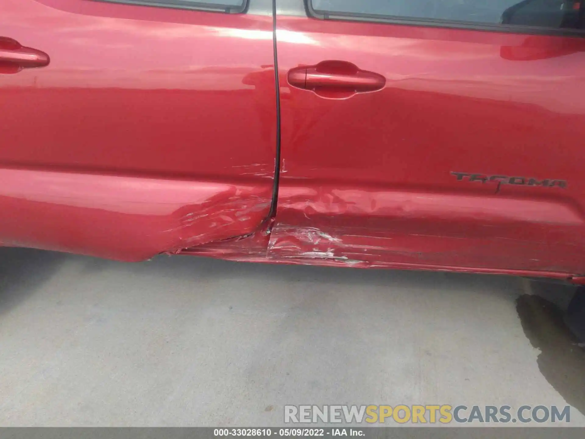 6 Photograph of a damaged car 5TFAZ5CN2MX105439 TOYOTA TACOMA 2WD 2021