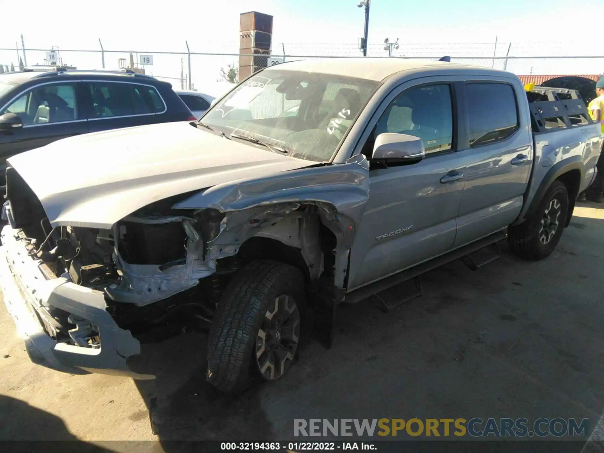 2 Photograph of a damaged car 5TFAZ5CN2MX111631 TOYOTA TACOMA 2WD 2021