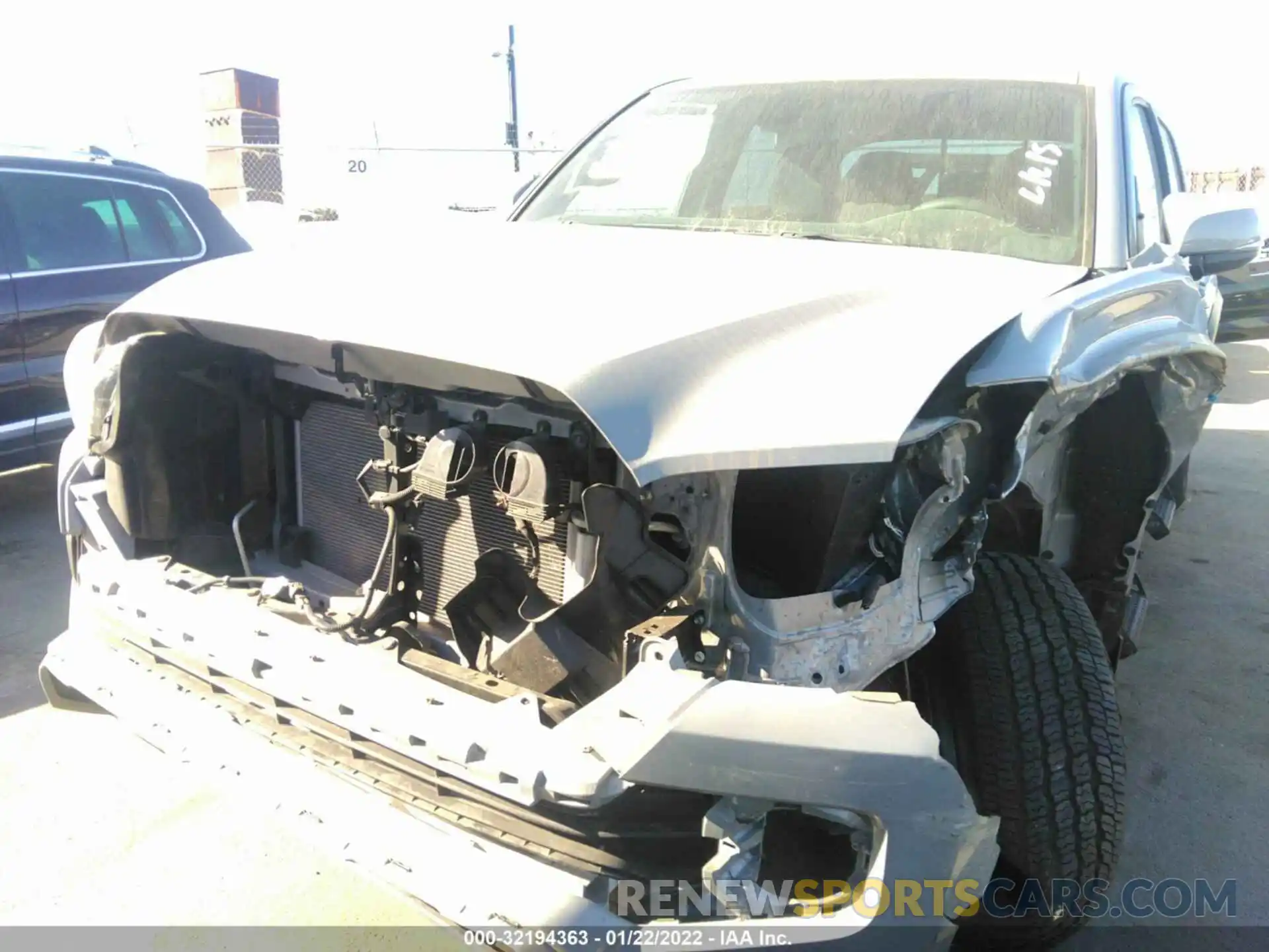 6 Photograph of a damaged car 5TFAZ5CN2MX111631 TOYOTA TACOMA 2WD 2021