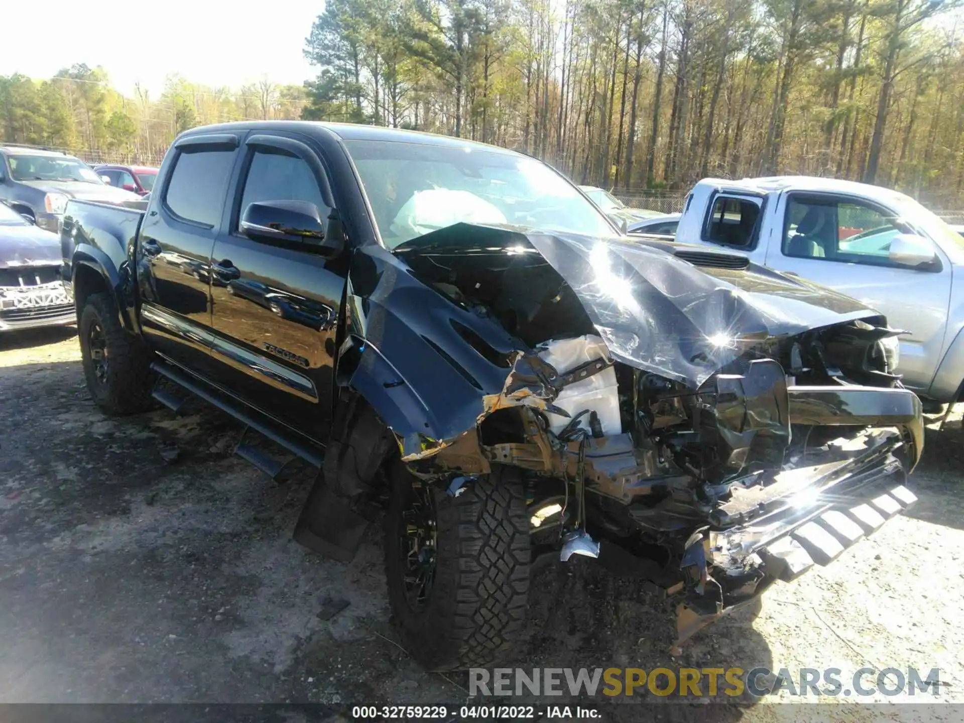 1 Photograph of a damaged car 5TFAZ5CN3MX095651 TOYOTA TACOMA 2WD 2021