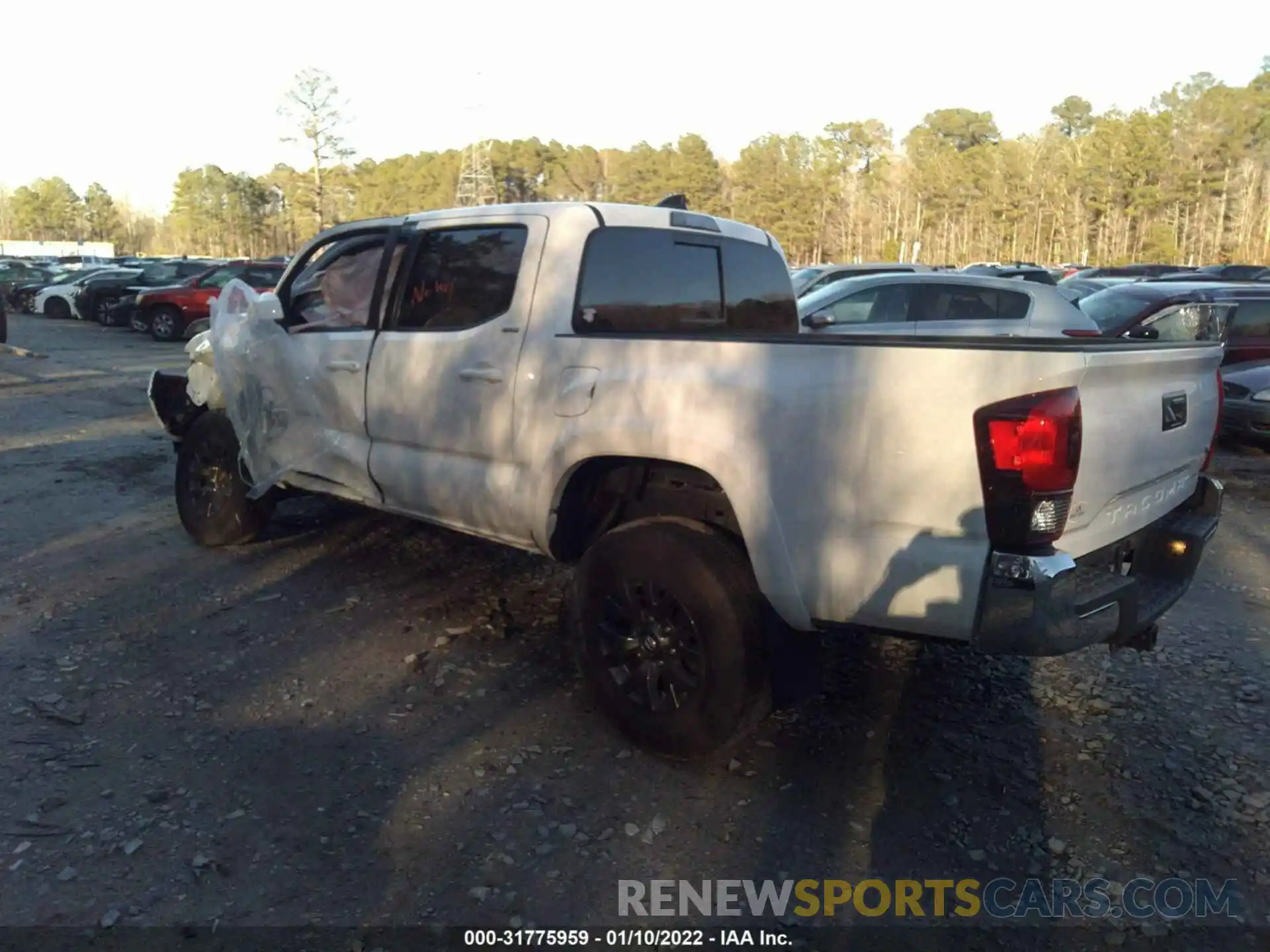 3 Photograph of a damaged car 5TFAZ5CN3MX110746 TOYOTA TACOMA 2WD 2021