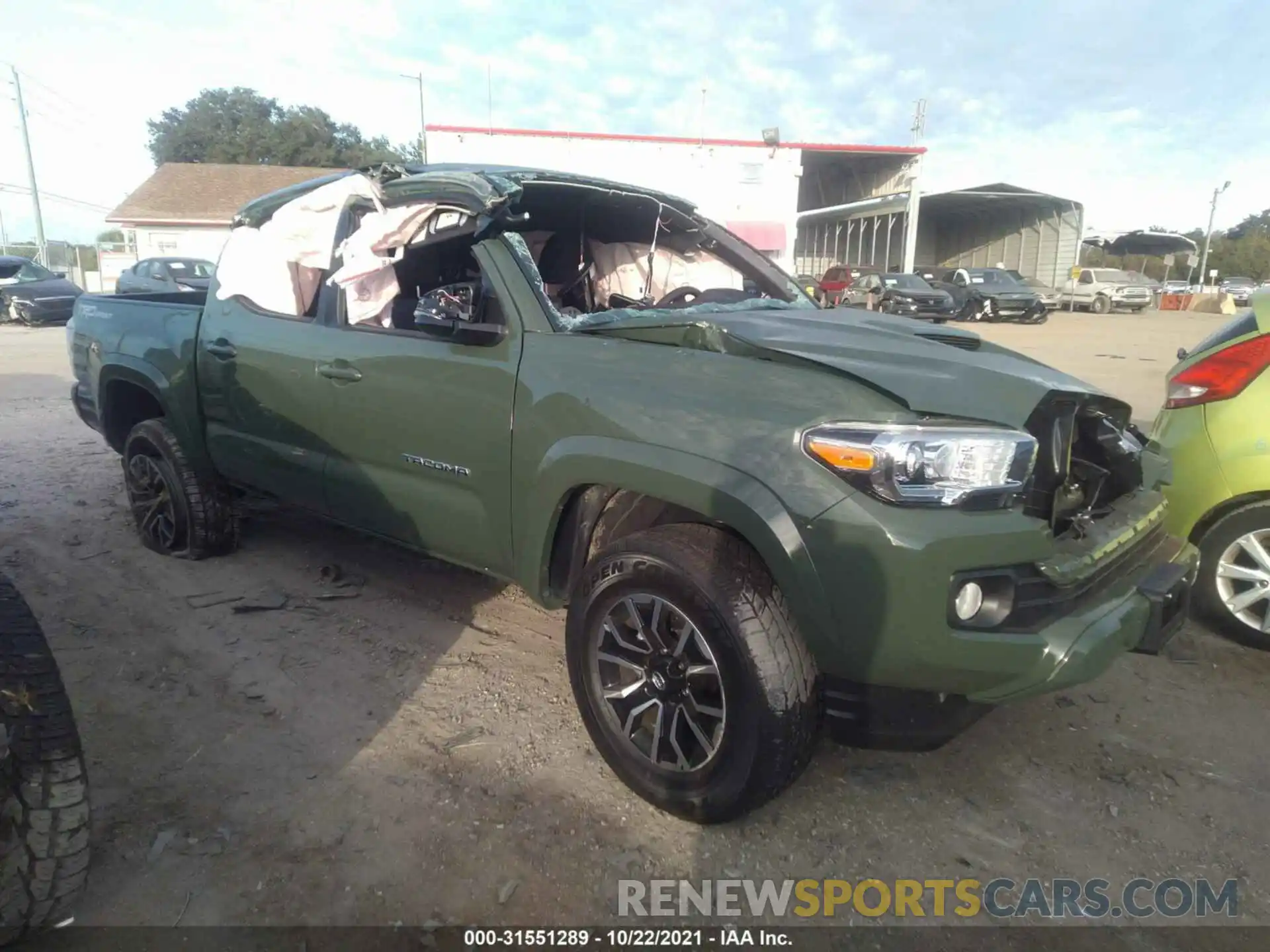 1 Photograph of a damaged car 5TFAZ5CN3MX112416 TOYOTA TACOMA 2WD 2021