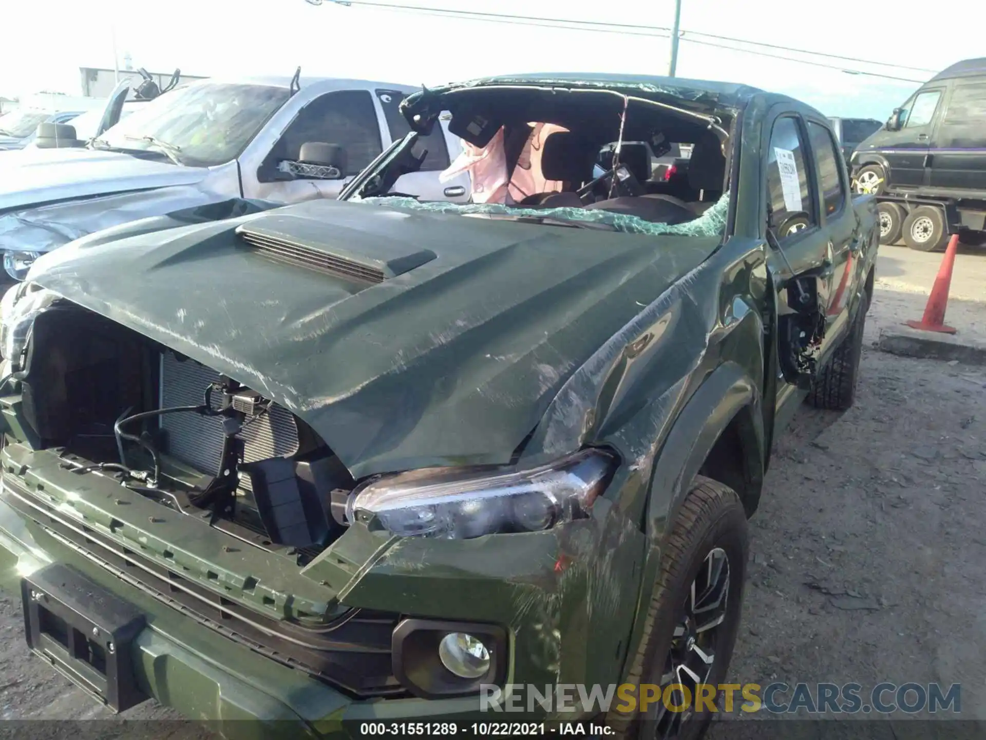 6 Photograph of a damaged car 5TFAZ5CN3MX112416 TOYOTA TACOMA 2WD 2021